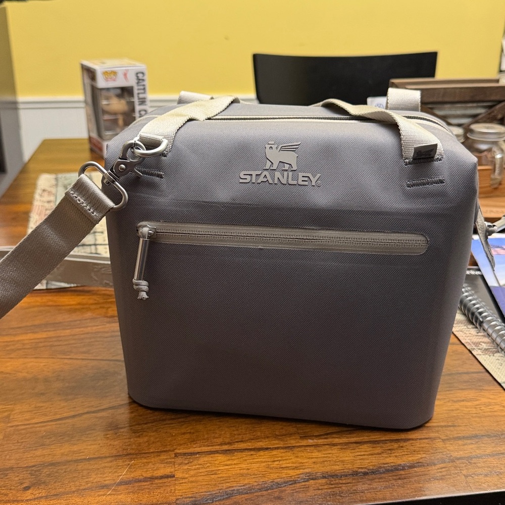 Stanley All Day Julienne Mini Cooler in Stone Gray